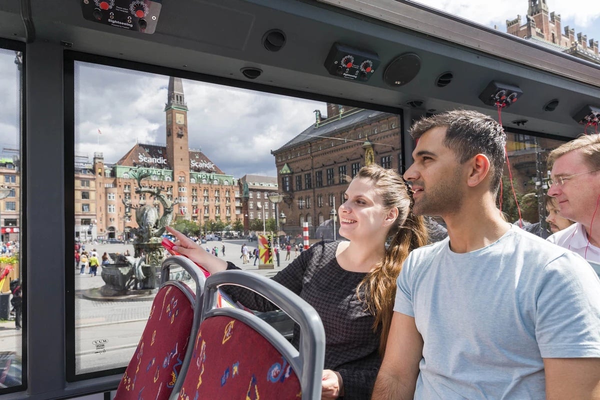 City Sightseeing Copenhagen: Hop On Hop Off - Imagen 2