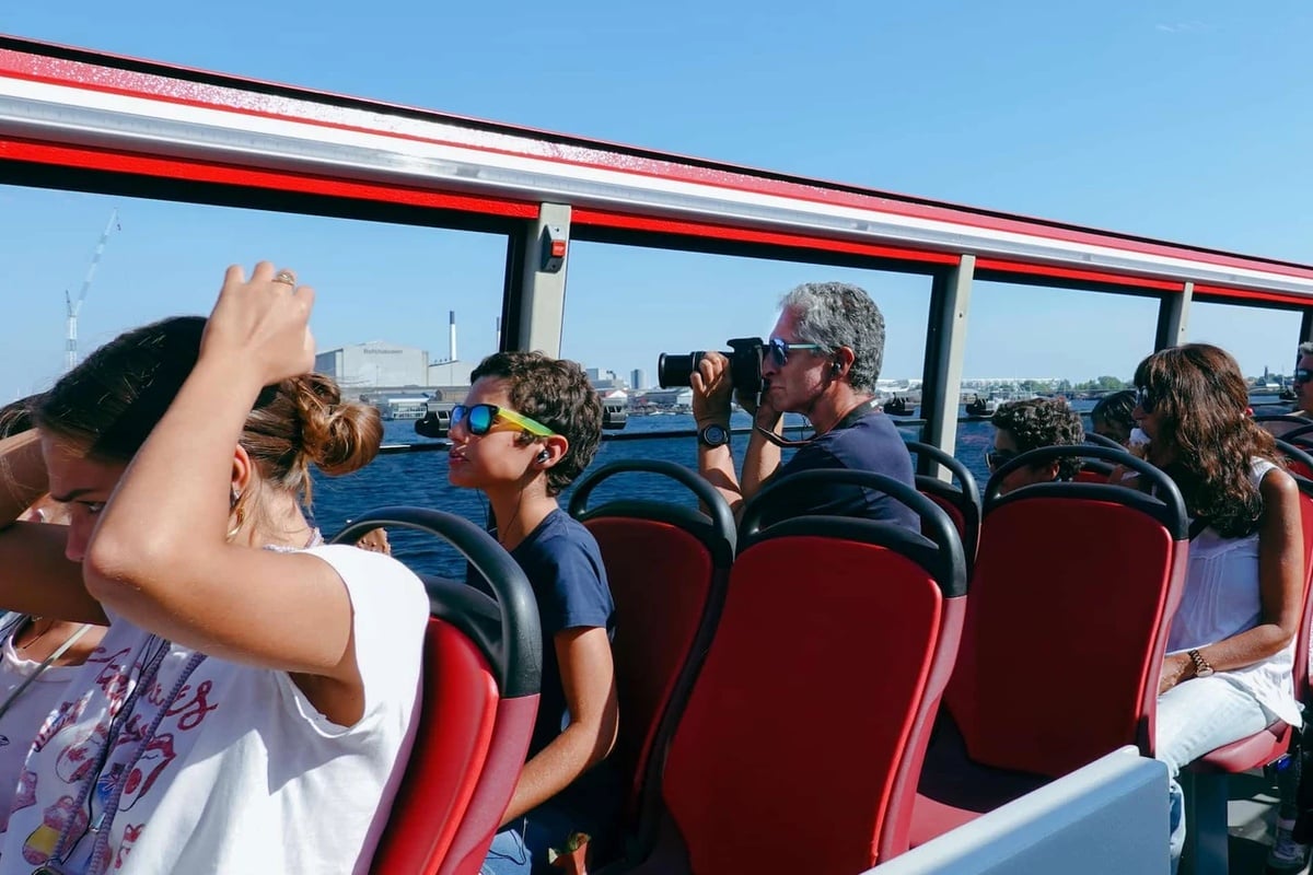 City Sightseeing Copenhagen: Hop On Hop Off - Imagen 4