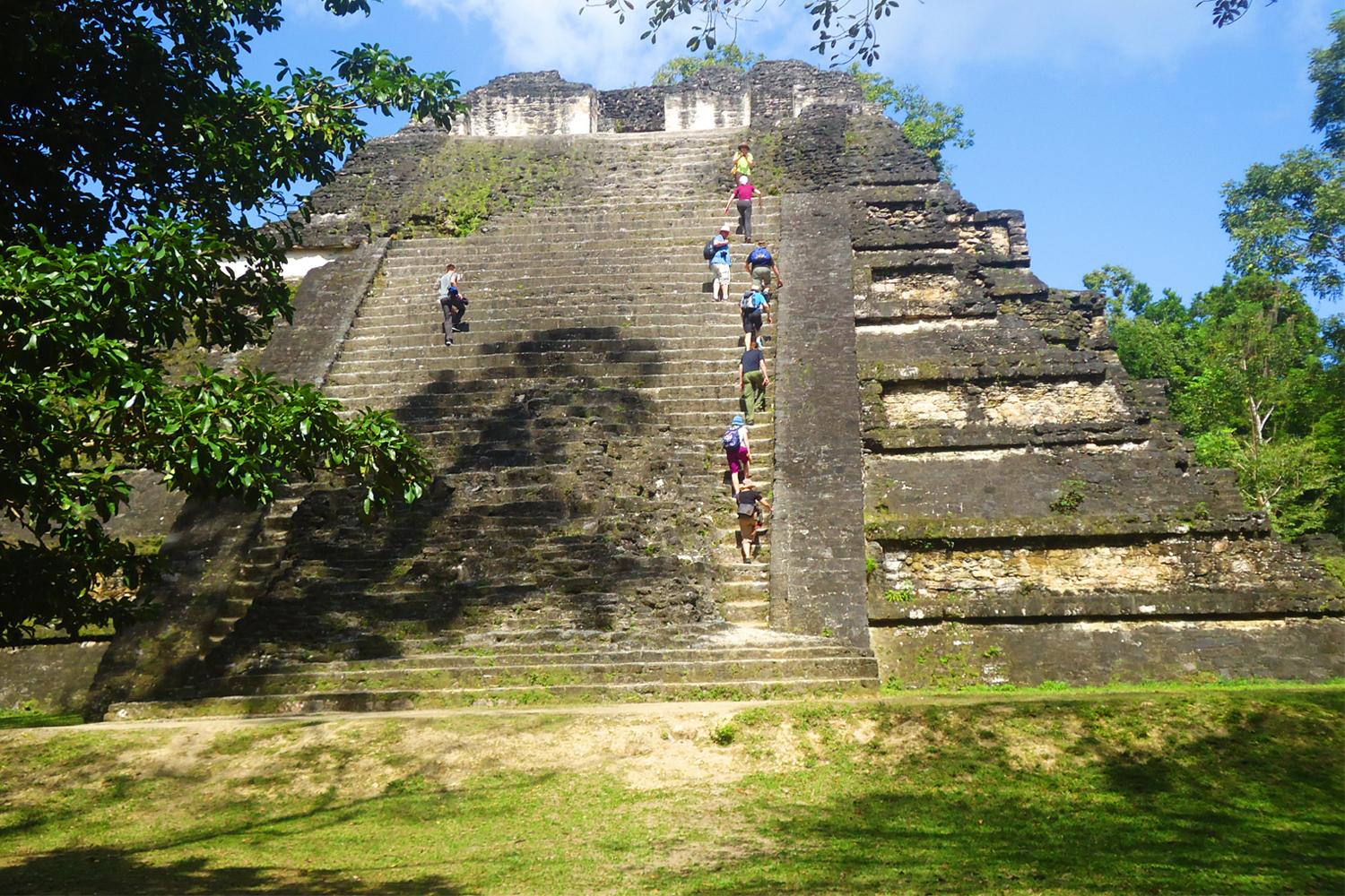 Joyas de la Unesco: Tikal en avión - Imagen 4