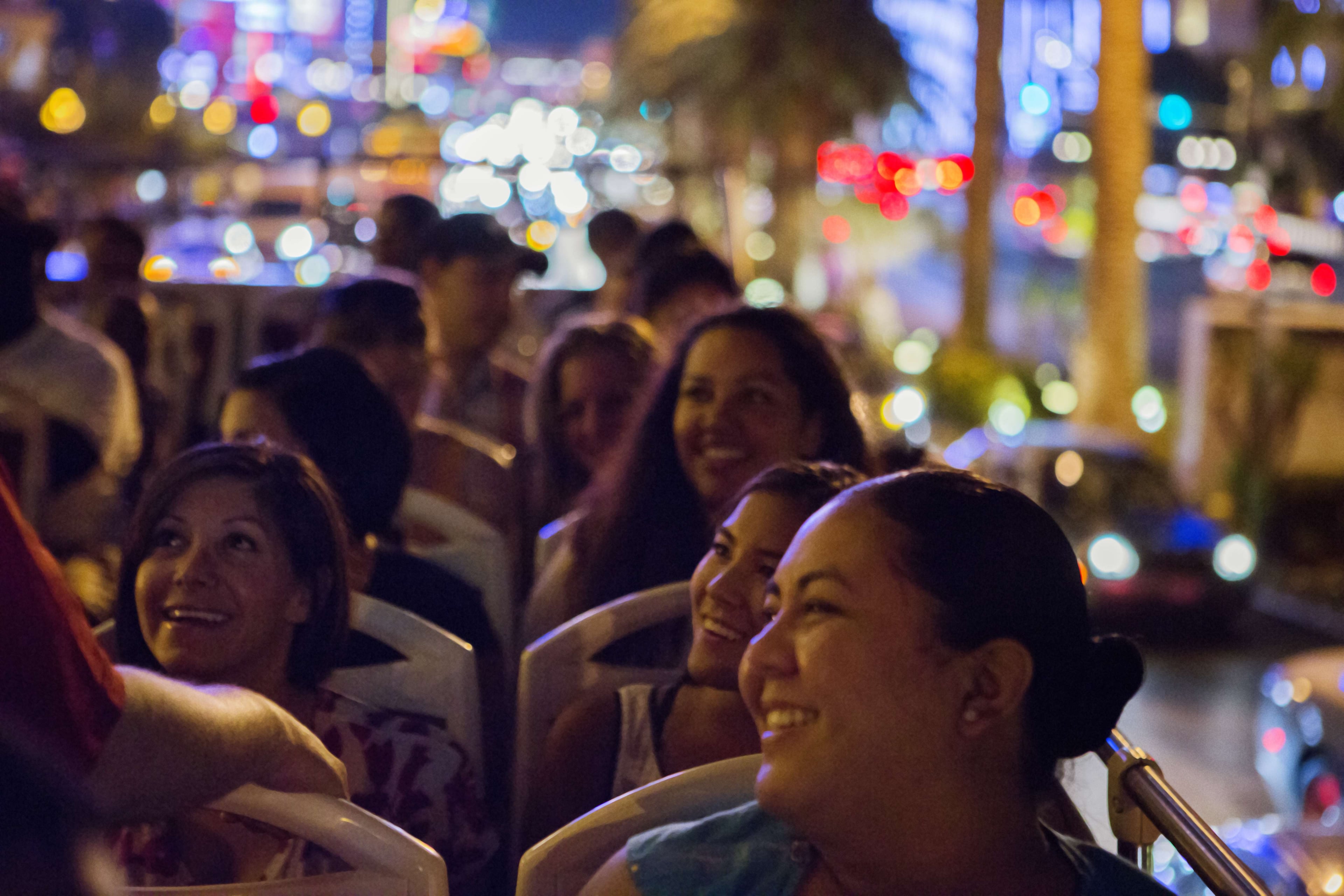 Big Bus Las Vegas nocturno - Imagen 3