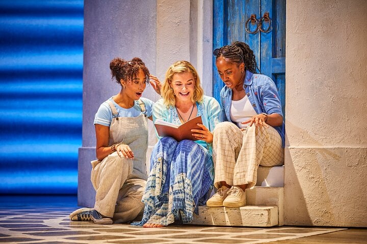Mamma Mia the Musical with Meal & Drink - Imagen 4