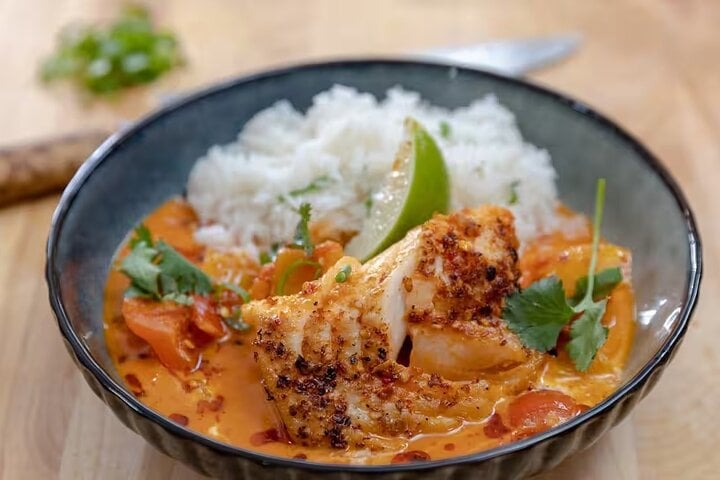 Clase de cocina de moqueca con bebidas - Imagen 4