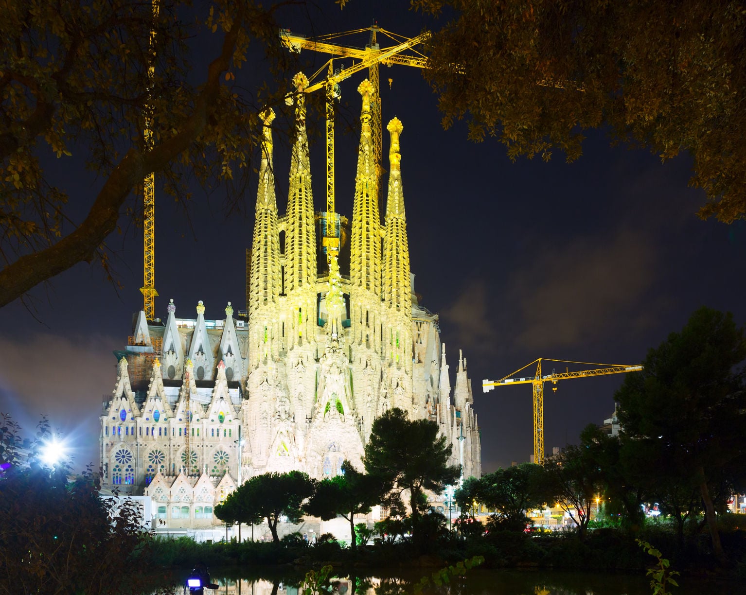 Fast Track Access to Sagrada Familia - Imagen 2