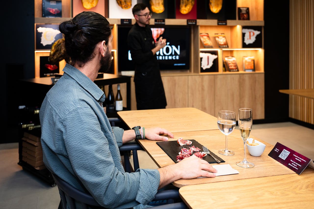 Jamón Experience Premium: jamón y vino - Imagen 4