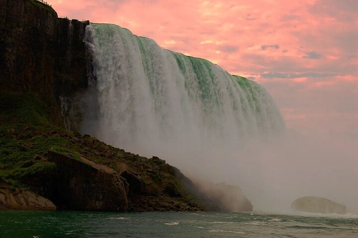 Cataratas del Niágara a pie y en barco - Imagen 2