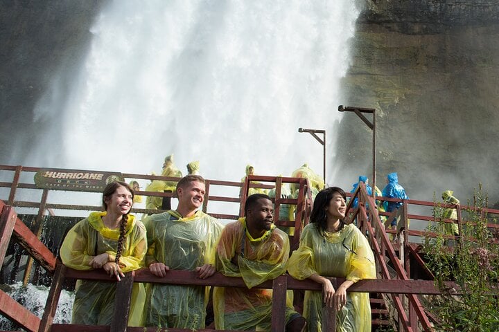 Maid in America: Cataratas del Niágara - Imagen 3