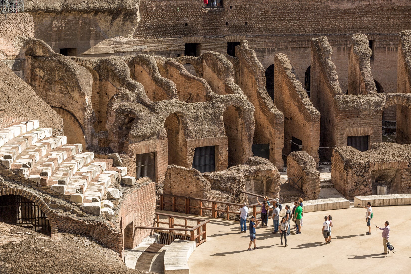 Colosseum, Forum & Palatine with Pick-Up - Imagen 3