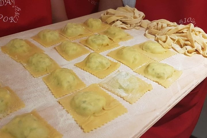 Exclusive Pasta making Class - Imagen 3