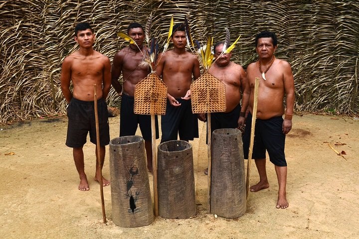 Ritual de las hormigas de Tucandeira - Imagen 3