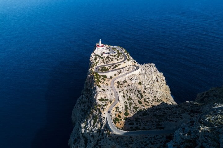 Formentor por tierra y mar y mercado local - Imagen 3
