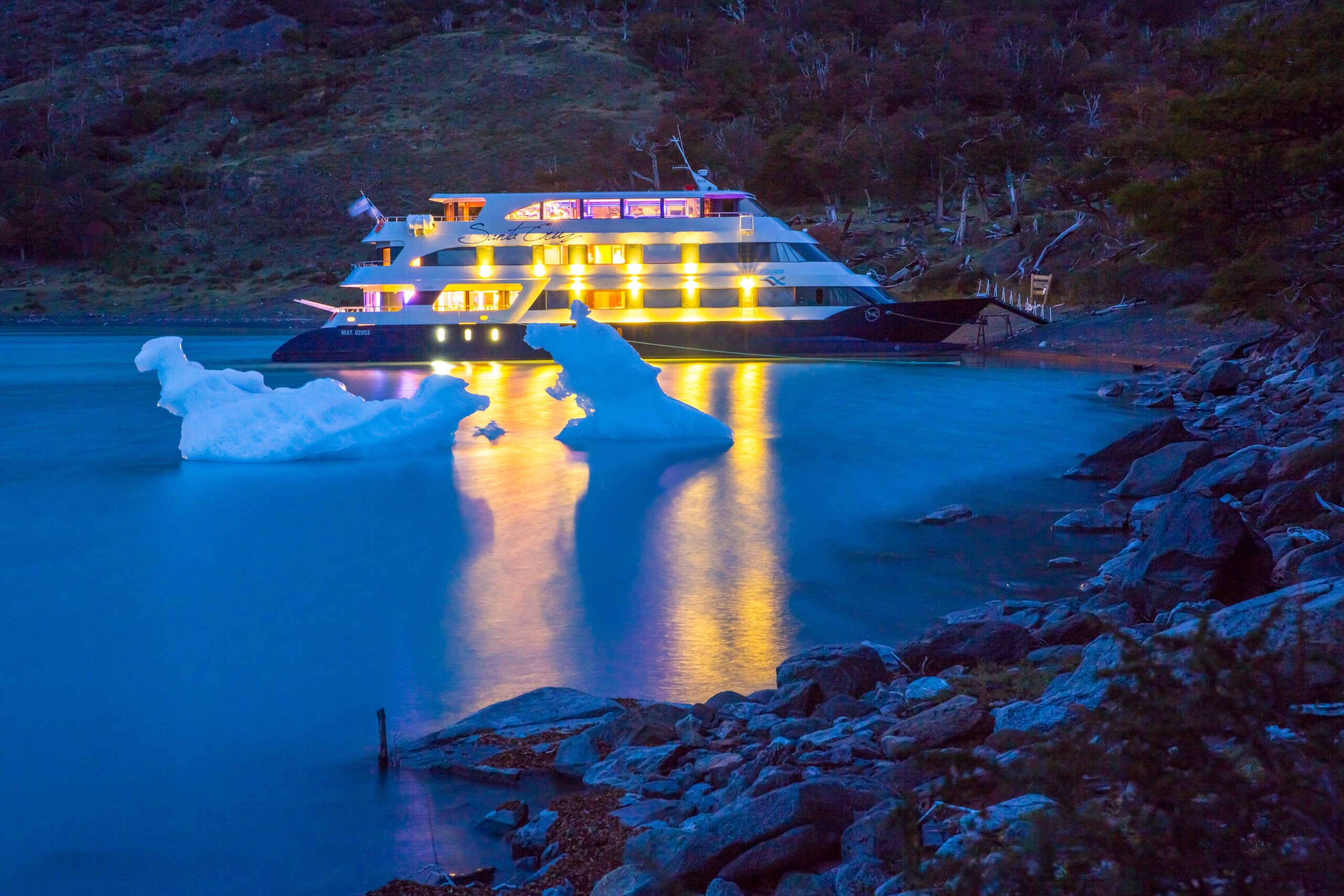 Spirit of the Glaciers: 2-Day Luxury Cruise - Imagen 2