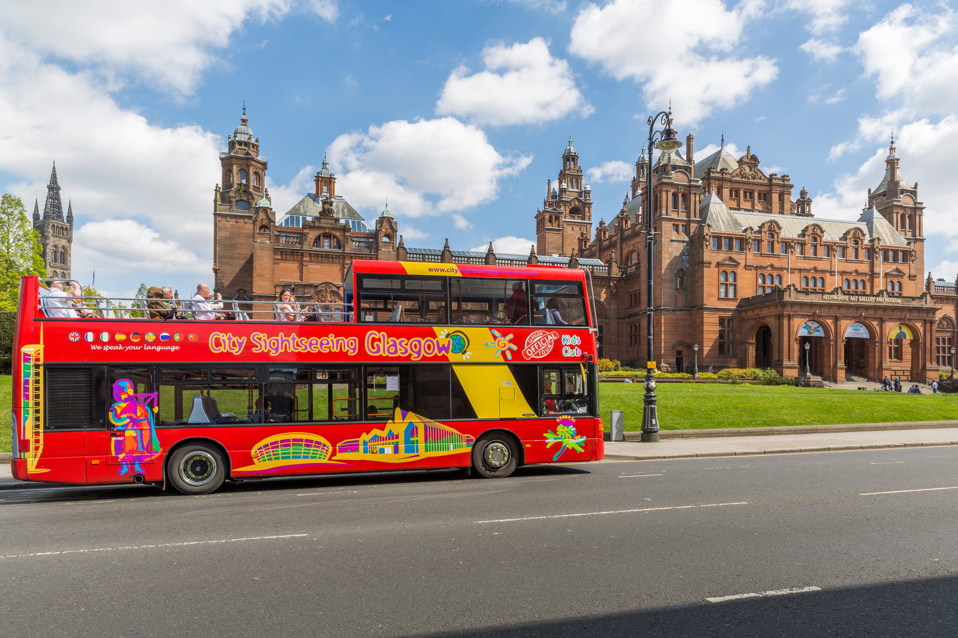 Glasgow en bus turístico hop-on hop-off - Imagen 2