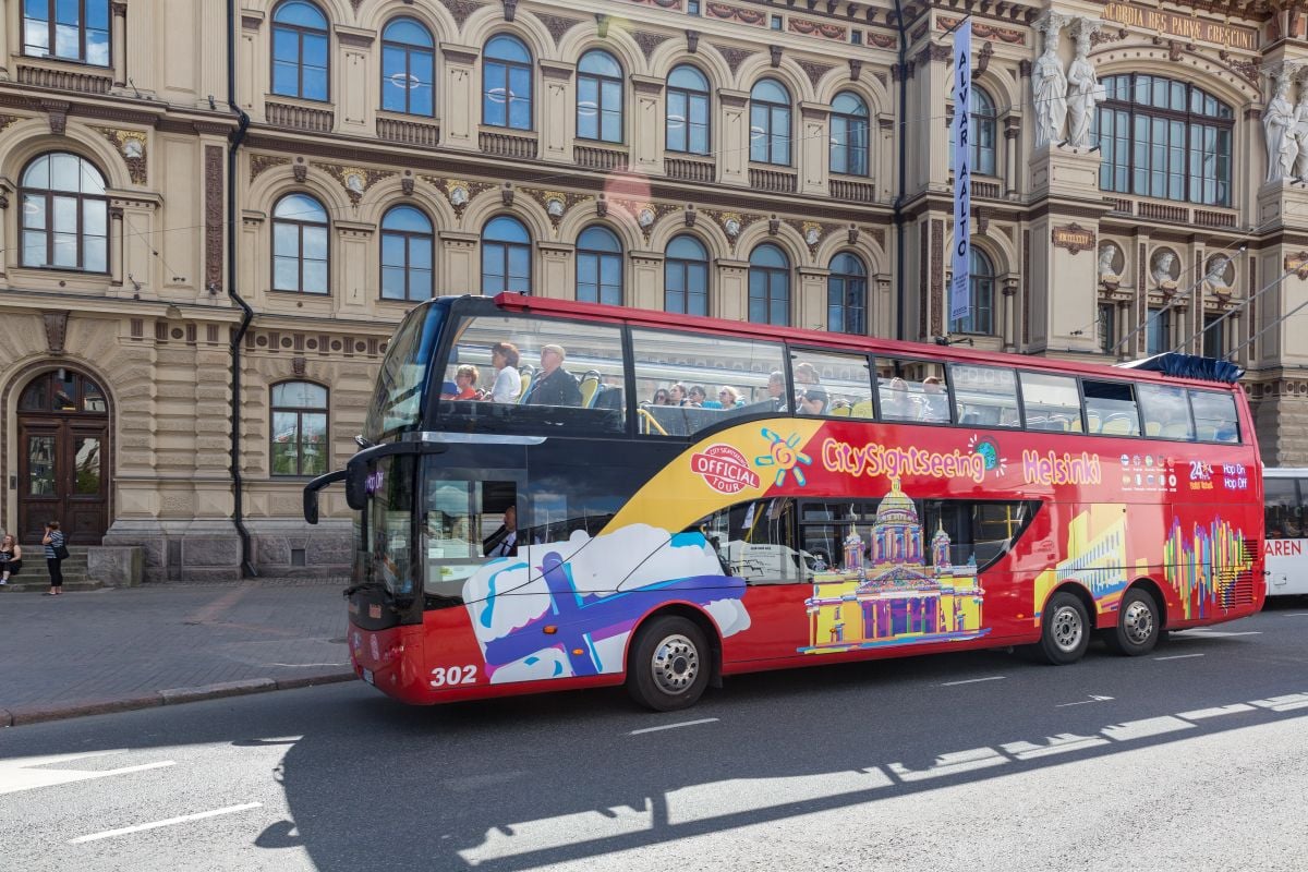 Helsinki 24 Hour Hop-On Hop-Off Bus - Imagen 3