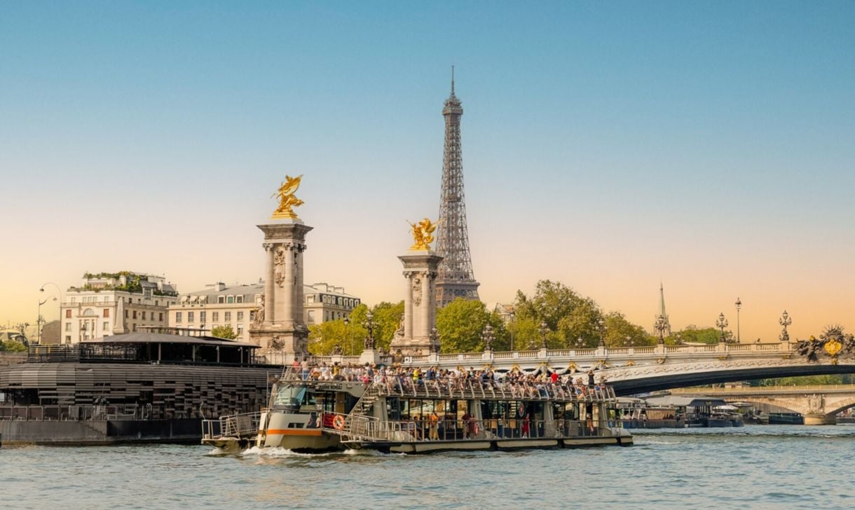 Eiffel Tower District and Seine Cruise - Imagen 2