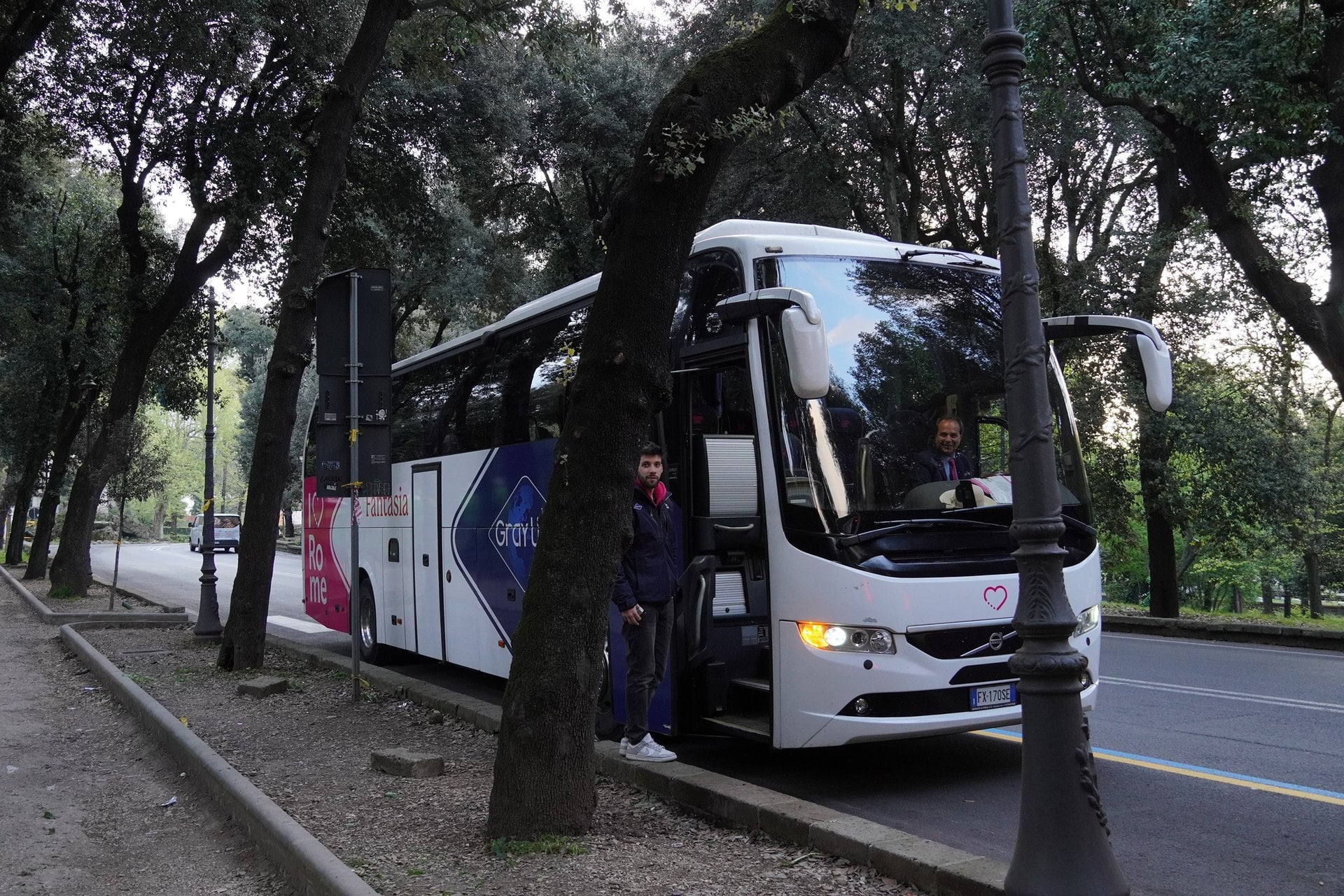 Port of Naples to Rome Shuttle: One Way - Imagen 4