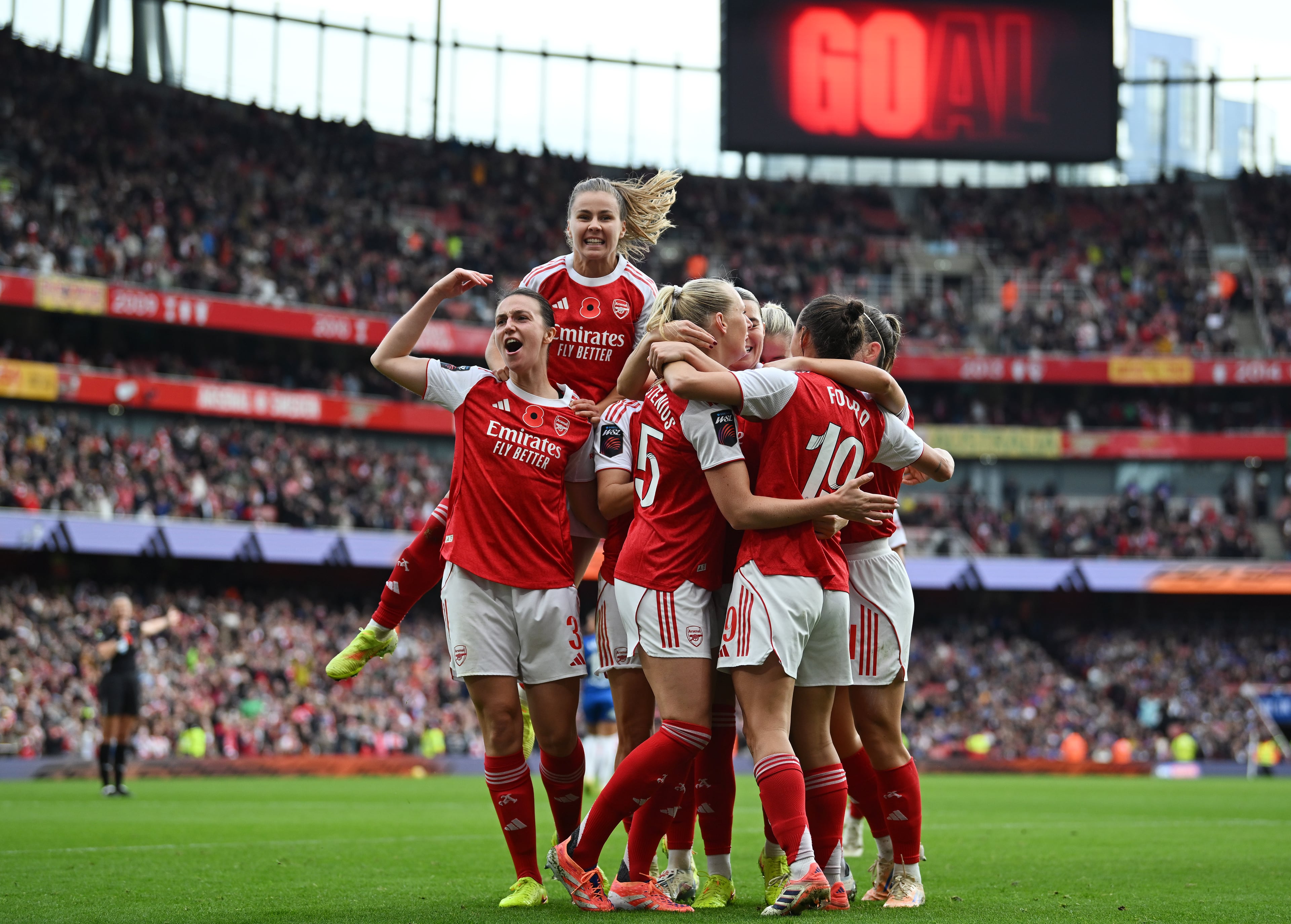 Arsenal Women's Matchday Experience - Imagen 4