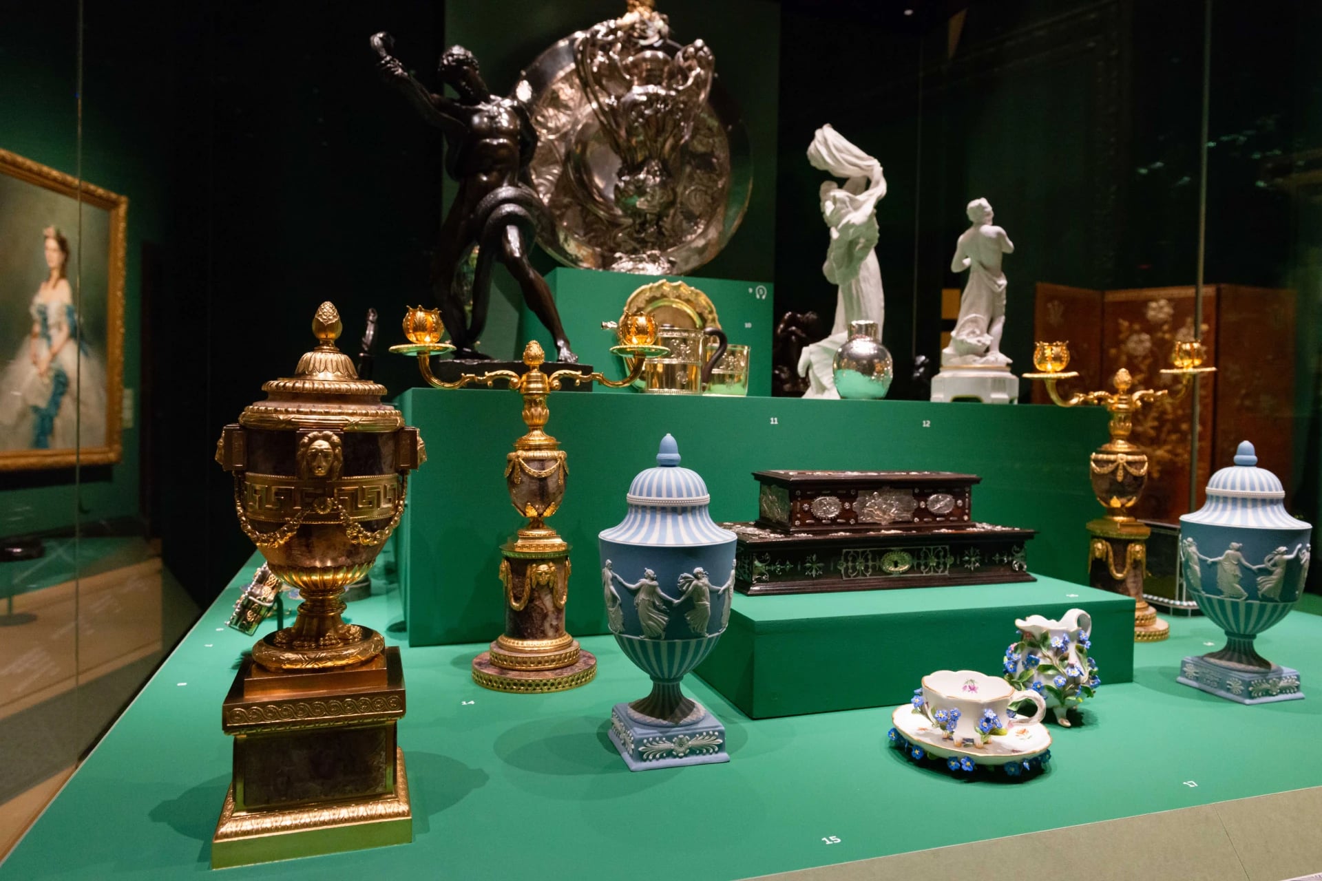 King's Gallery with Royal Walking Tour - Imagen 3