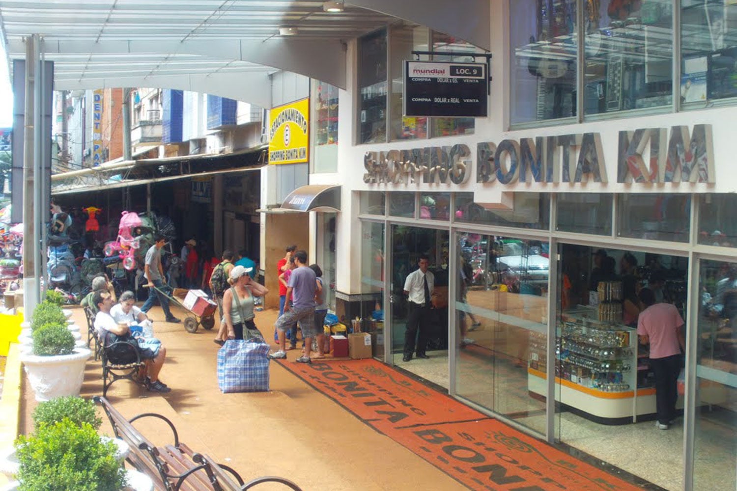 Tour de Compras en Ciudad del Este, Paraguay - Imagen 2
