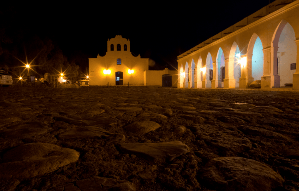 Cafayate, Cachi, Salinas Grandes y traslados - Imagen 3