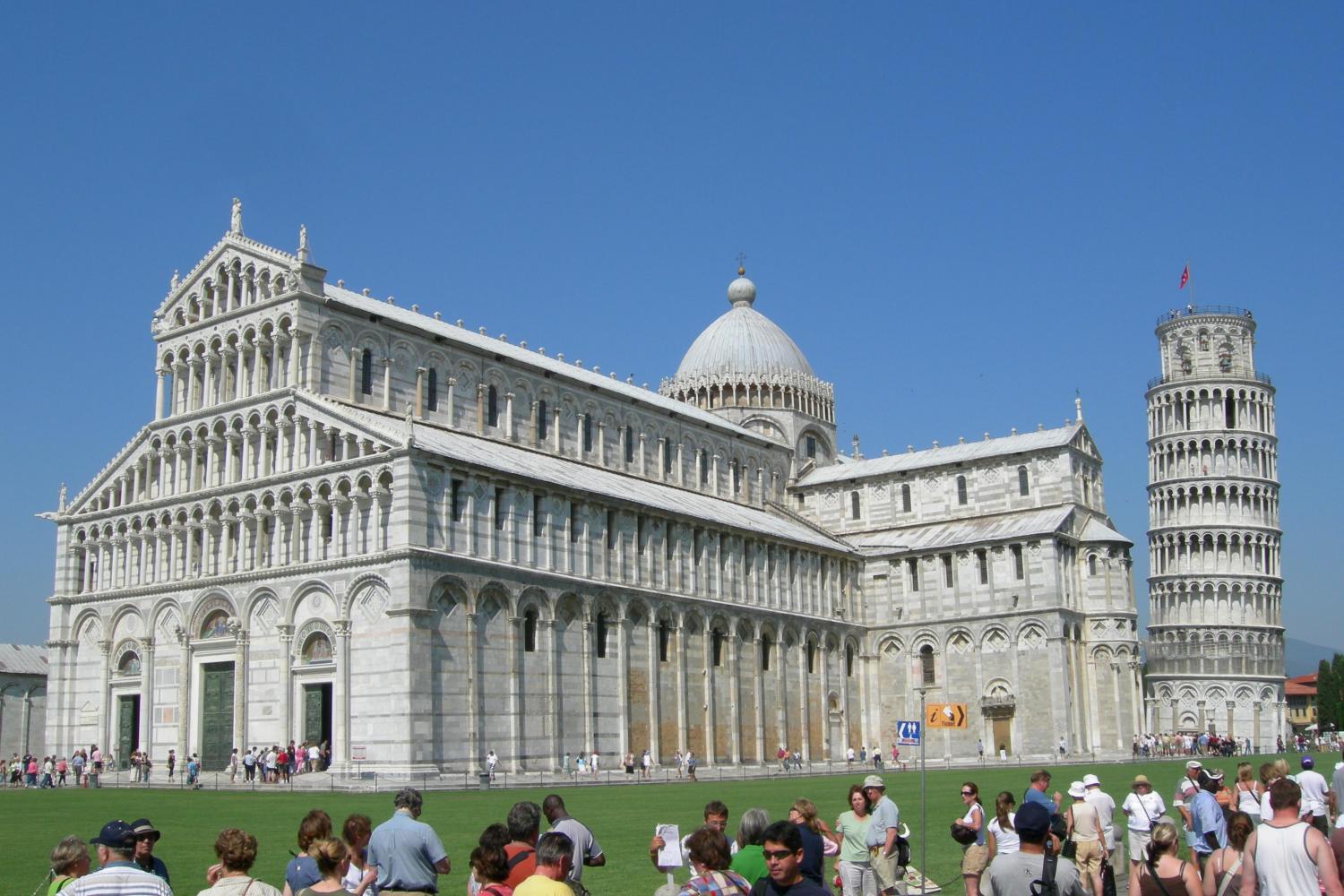 Pisa e Torre Inclinada em grupo pequeno - Imagen 3