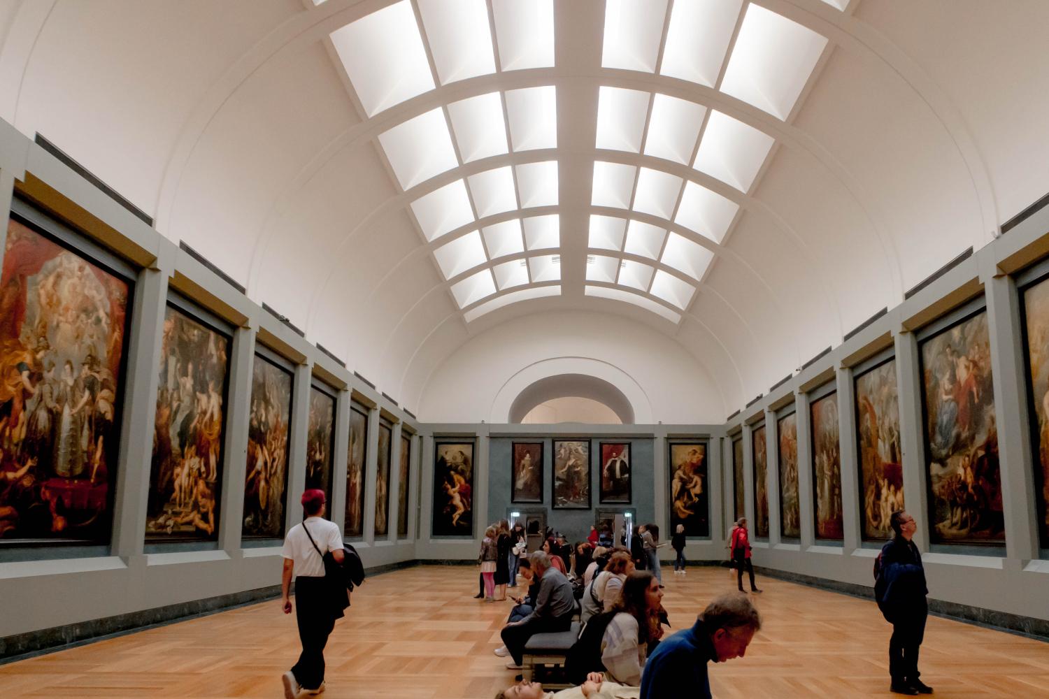 Louvre museum - Small group guided visit - Imagen 2