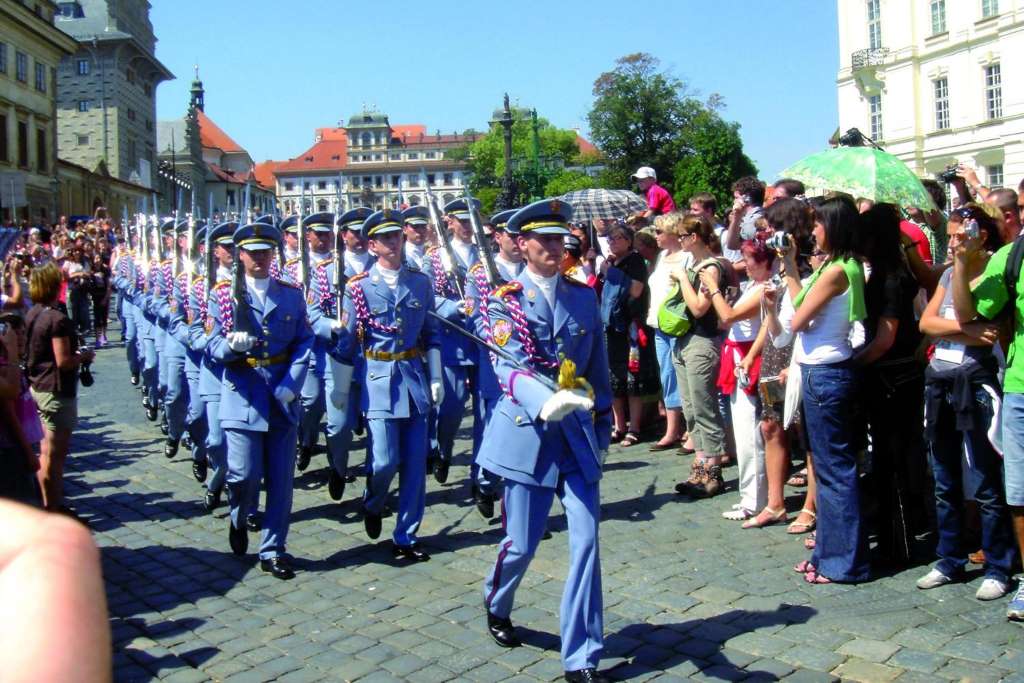 Gran City Tour por Praga  y Cambio de Guardia - Imagen 4