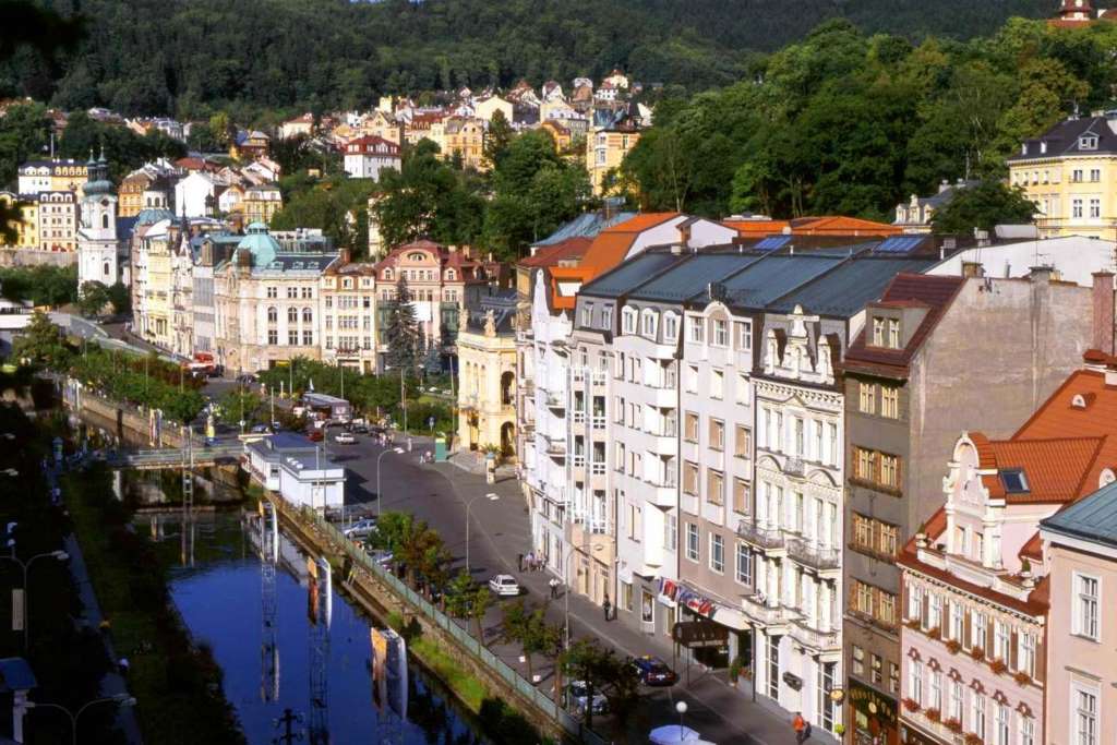 Karlovy Vary y Marianske Spa con almuerzo - Imagen 4