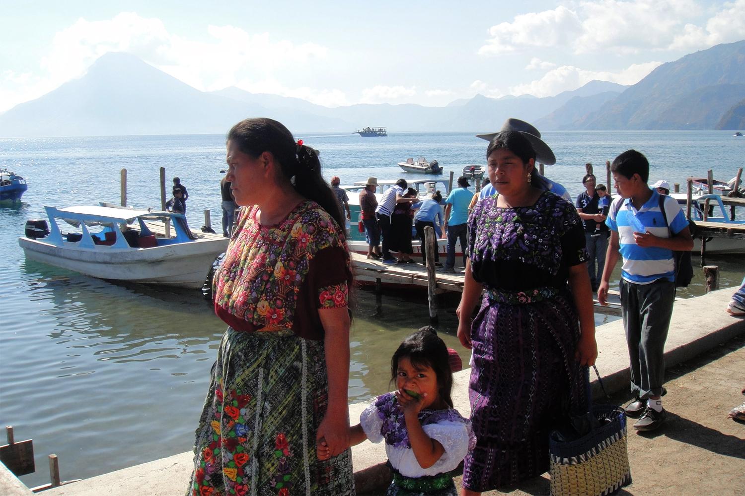 Panajachel y Atitlán con barco a Santiago - Imagen 3