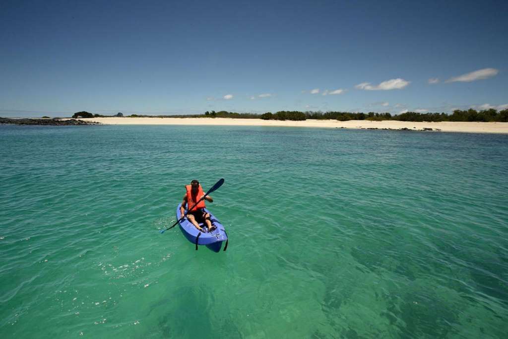 Tour to Tortuga Bay Beach - Imagen 2