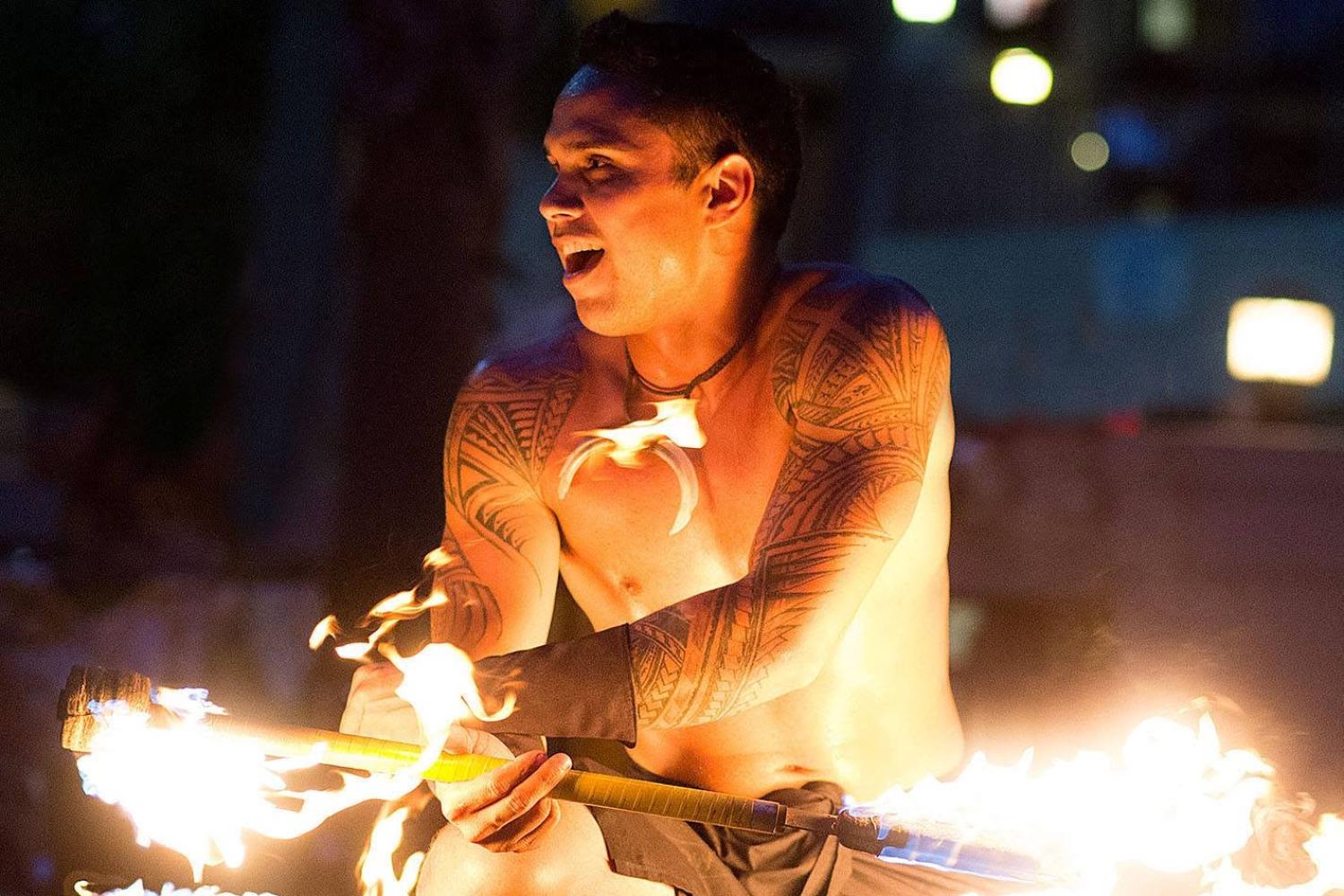 Luau polinésio de fogo com jantar e show - Imagen 3
