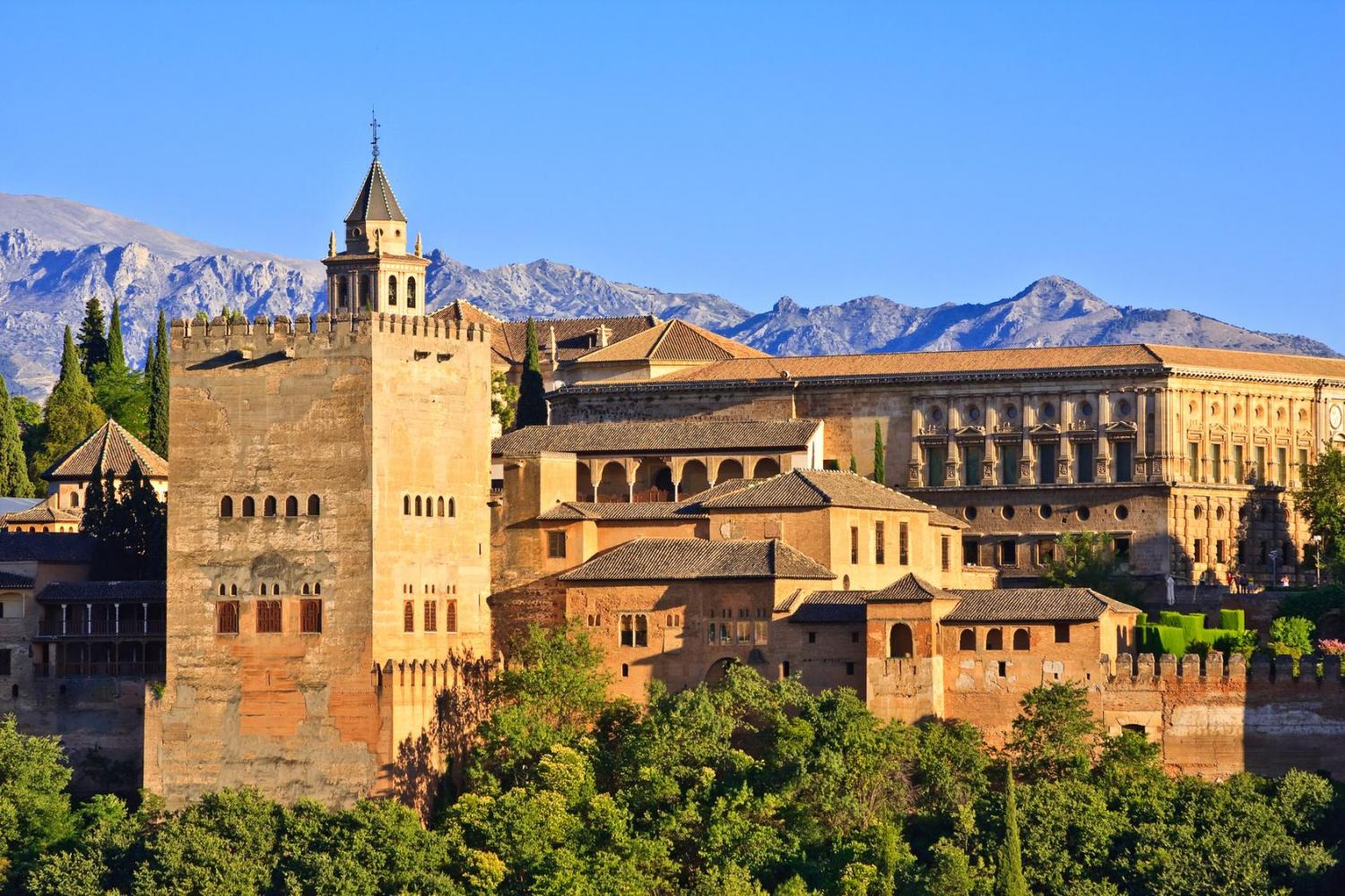 La Alhambra y Jardines del Generailfe - Imagen 4