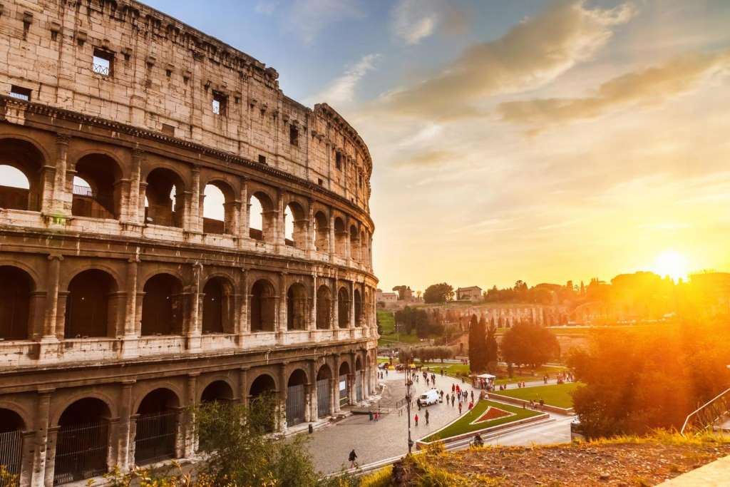 Visita guiada al Coliseo y al Foro Romano - Imagen 3