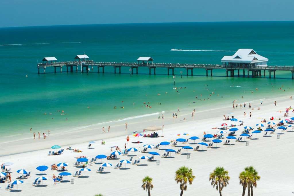 Disfrute de la hermosa playa Clearwater - Imagen 3