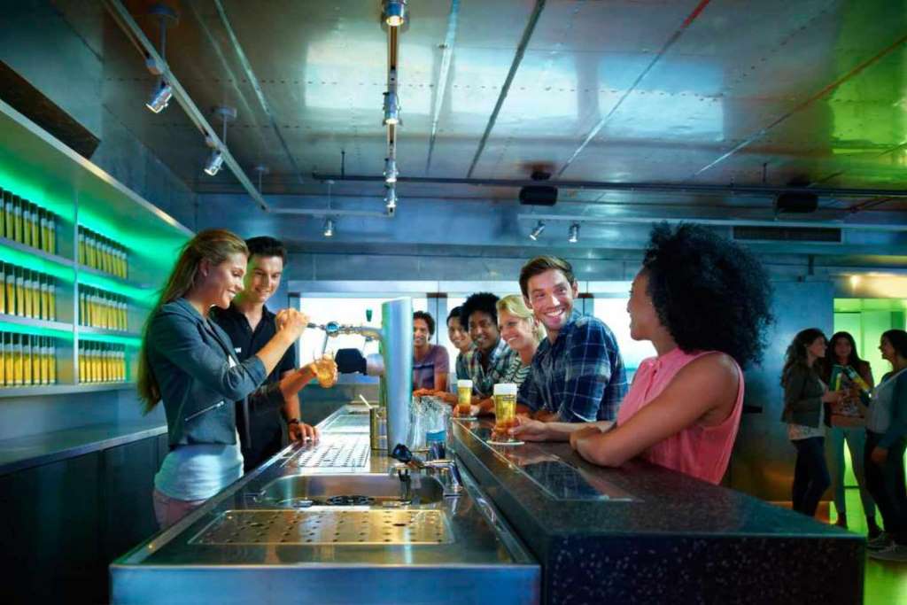 Heineken Experience y crucero por canales - Imagen 2