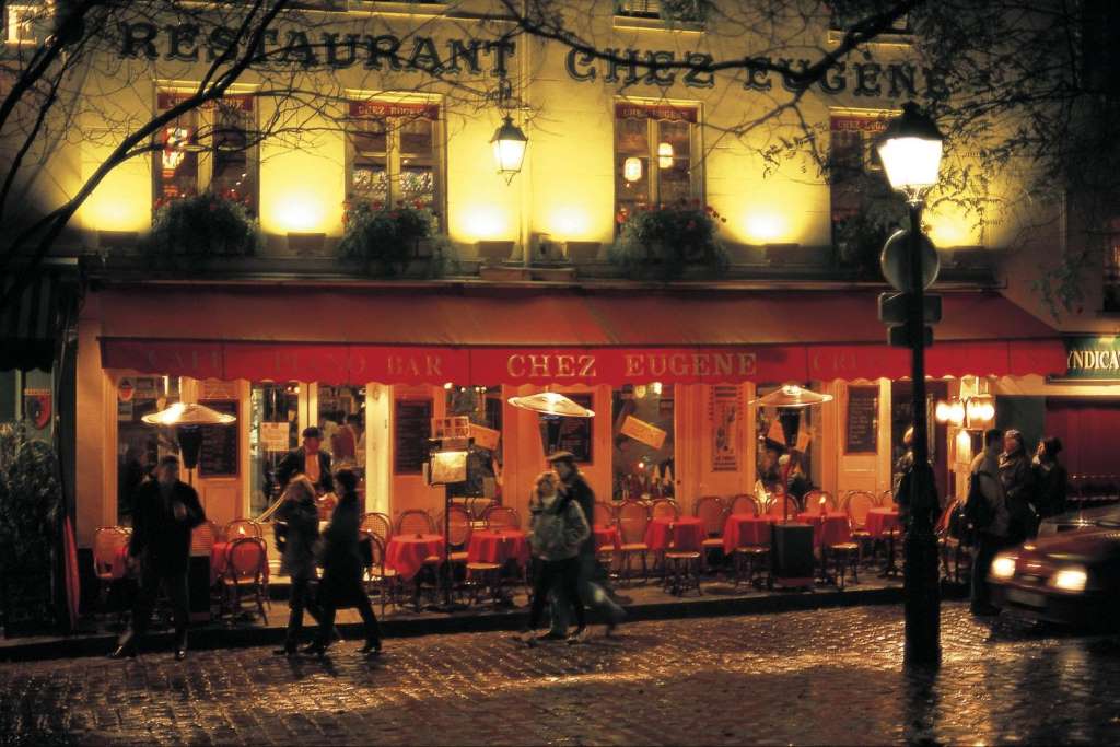 Illuminations of Paris on Open Deck Bus - Imagen 3