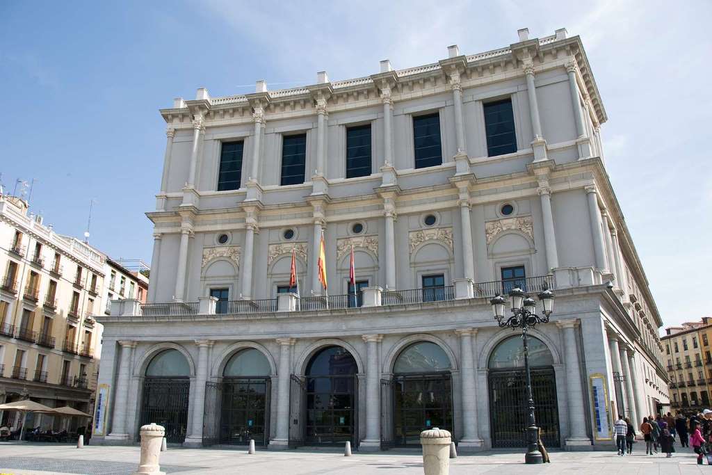 Madrid City Tour en bus Hop On Hop Off - Imagen 4