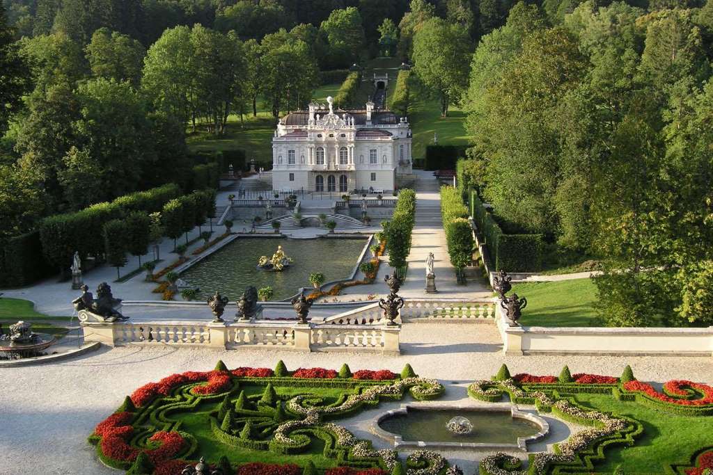 Neuschwanstein and Linderhof Royal Castles - Imagen 4