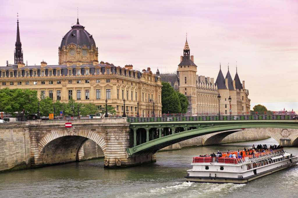 Torre Eiffel 2do piso, city tour y crucero - Imagen 4