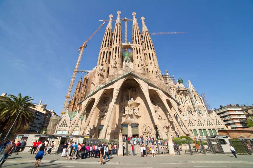 Acceso Rápido a la Sagrada Familia - Guiado - Imagen 2
