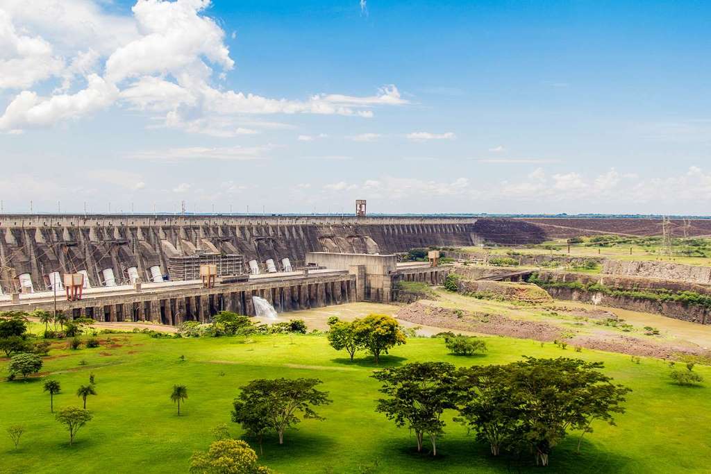 Panoramic Tour of Itaipu Dam - Imagen 2