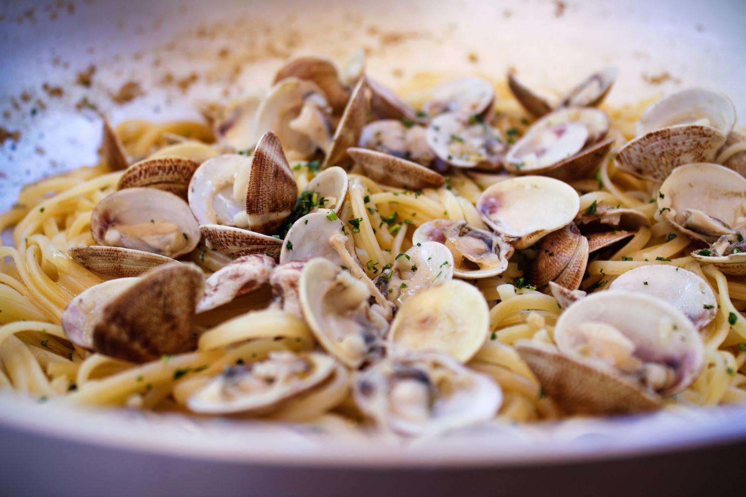 Venetian dinner in a typical Trattoria - Imagen 1