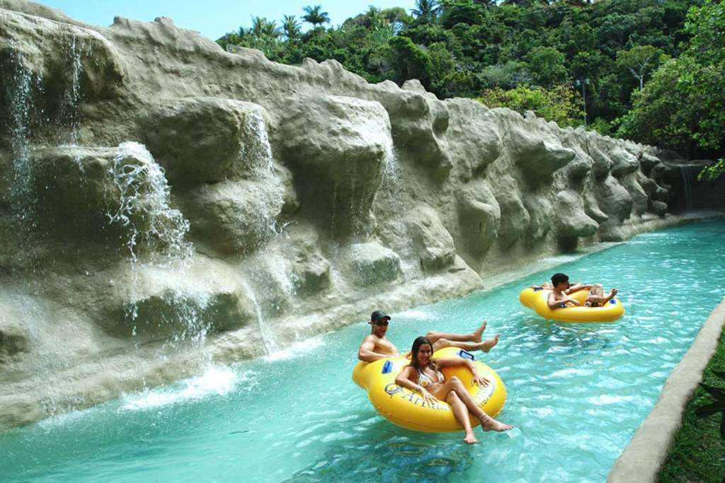 Arraial D'Ajuda Eco Park con transporte - Imagen 1