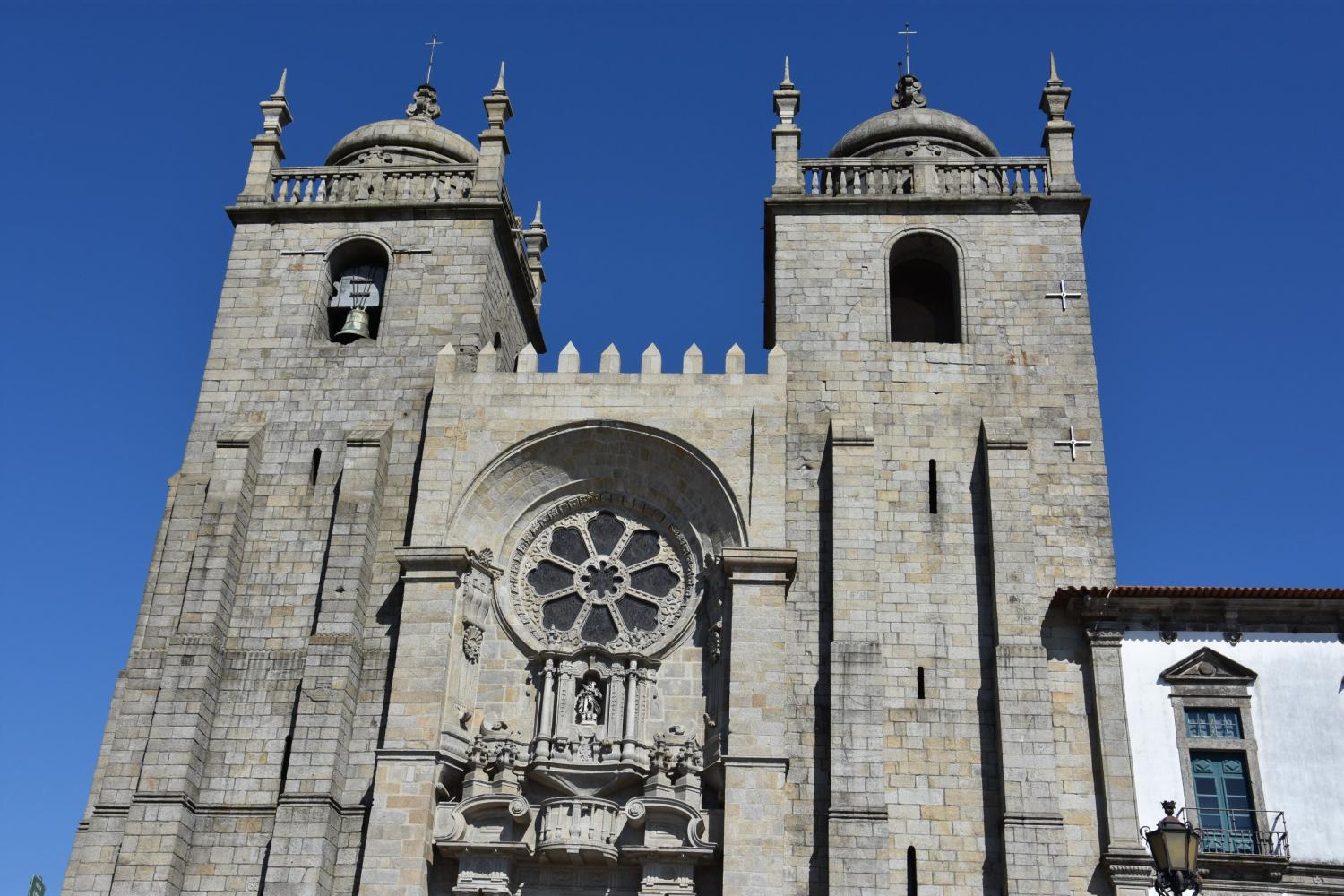 Catedral de Oporto: El corazón de Oporto - Imagen 1