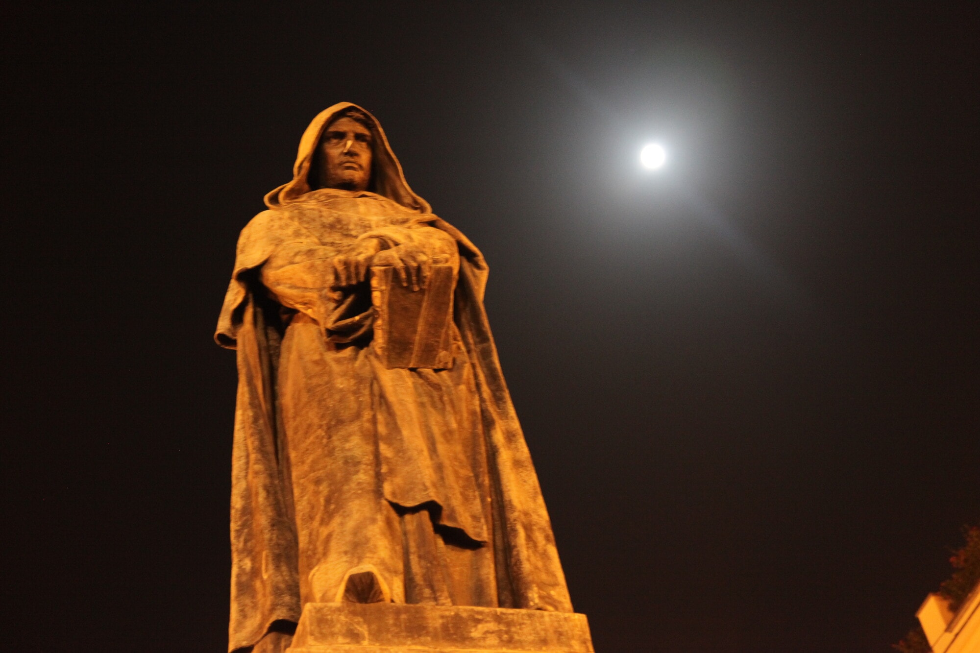 Dark Heart of Rome: Ghosts Night Tour - Imagen 1