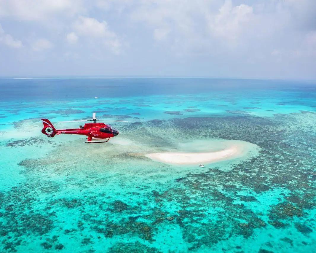 Vuelo de 30 min: Gran Barrera de Coral - Imagen 1