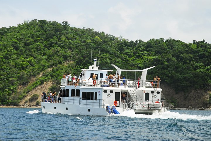Crucero a la Isla Tortuga desde Puntarenas - Imagen 1