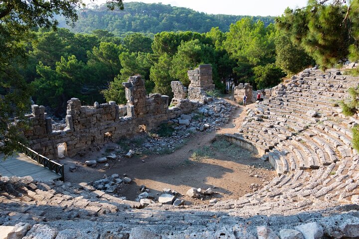 Phaselis y montaña Tahtali desde Kemer - Imagen 1