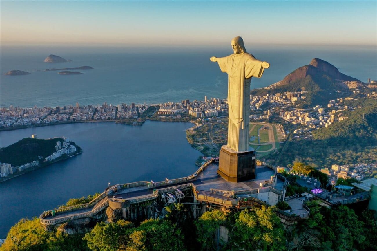 Corcovado and City Center, Van Ascent - Imagen 1