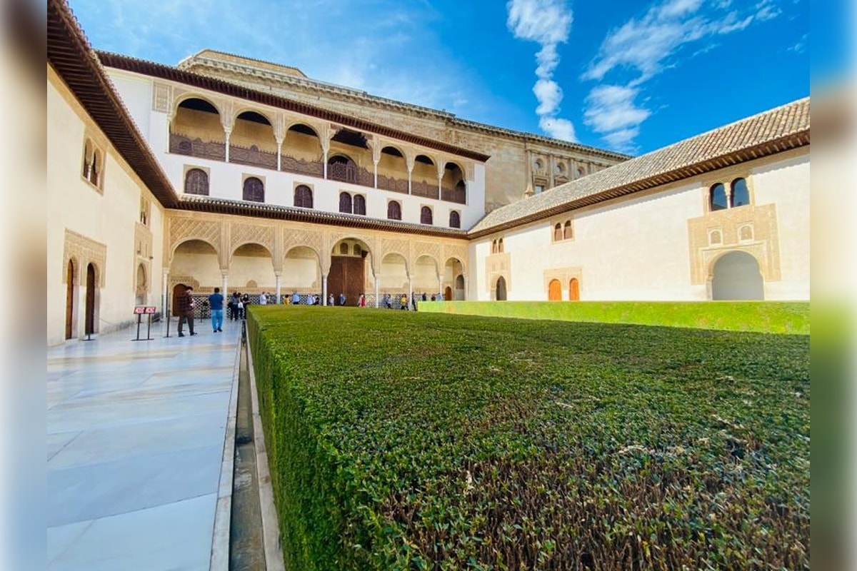 Alhambra, Generalife y Alcazaba guiada - Imagen 1