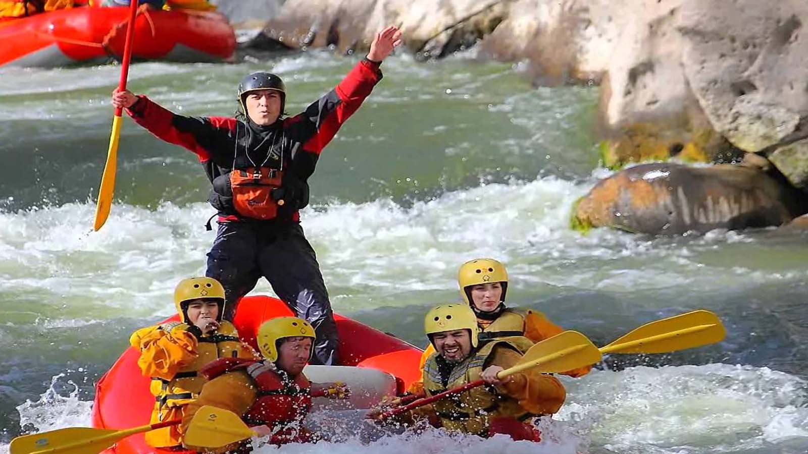 Emociones en el río: expedición en canoa - Imagen 1